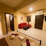 Zografos Apartment's - Old Town