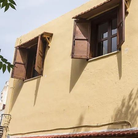 Apartment Zografos - Old Town
