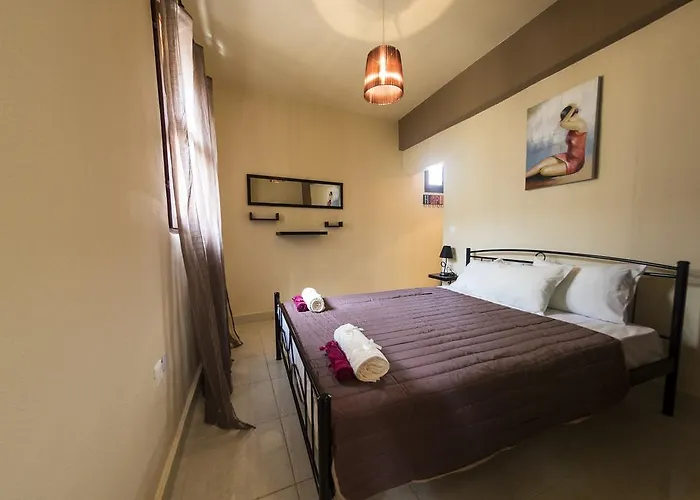 Zografos Apartment's - Old Town