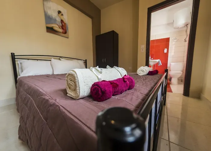 Zografos Apartment's - Old Town